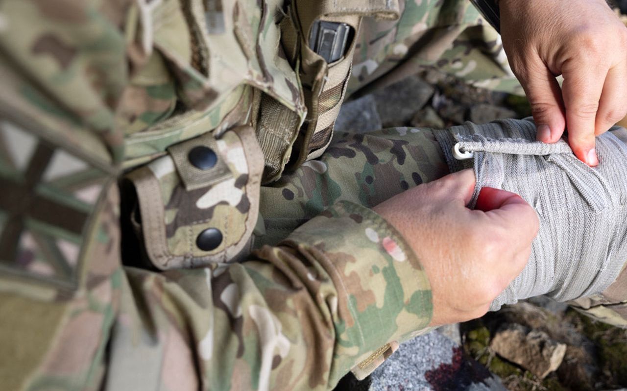 Israeli Emergency Bandage in use